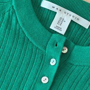 Max Studio Green Ribbed Women's Sweater